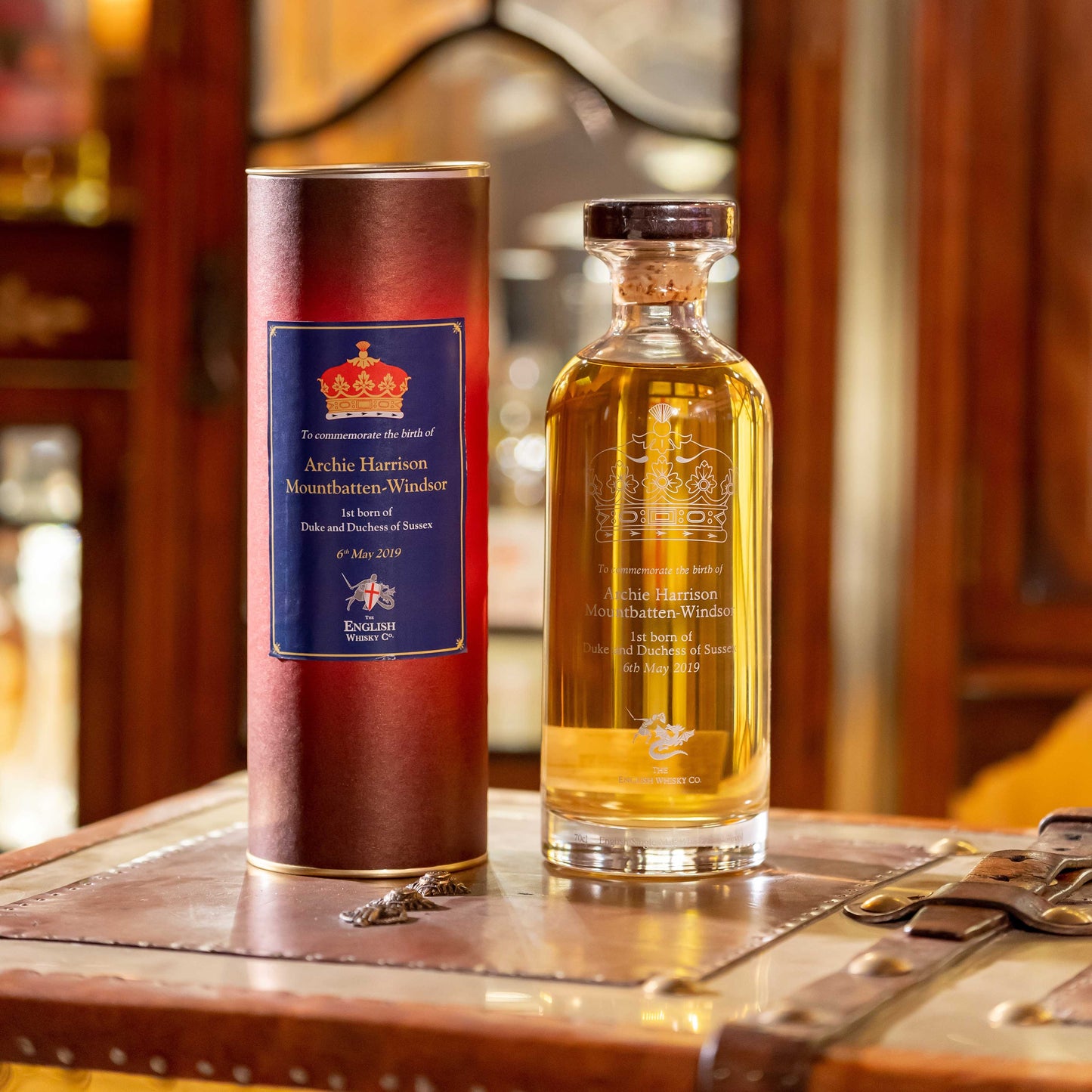 ロイヤル アーチー 記念ボトル